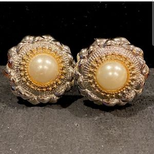 Vintage Clip Pearl Earrings